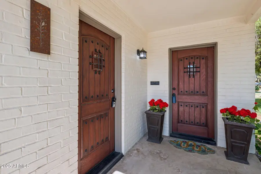 1614 Palmcroft Way Se, Phoenix, AZ 85007 - Image #2