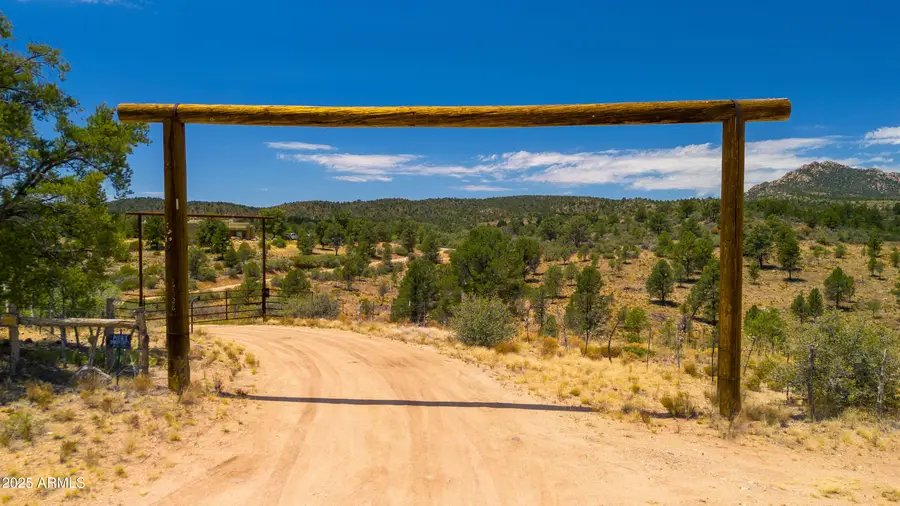 0043 Blue Sky Drive #U, Peeples Valley, AZ 86332 - Image #3