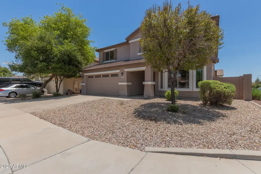 18193 W Saguaro Lane, Surprise, AZ 85388 - Image #3