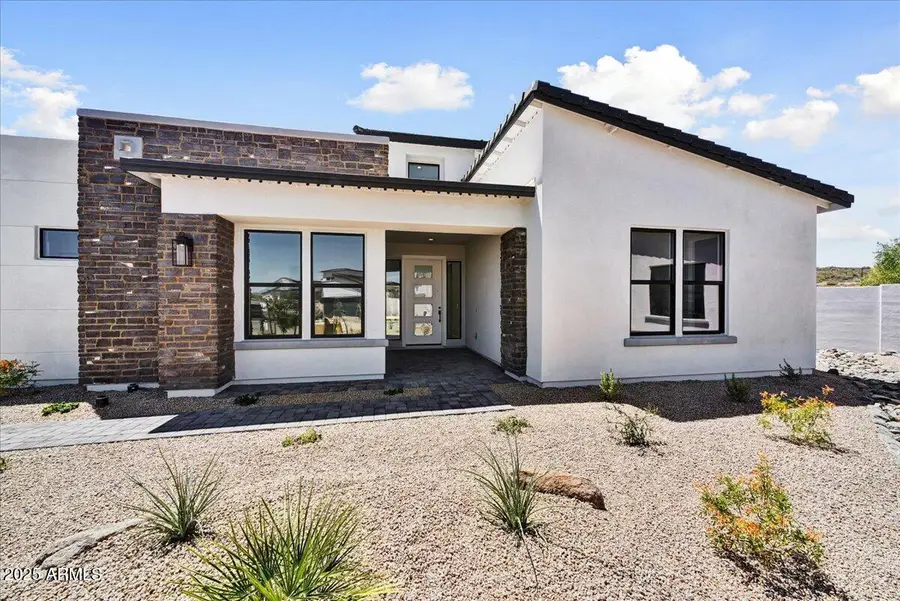 3329 W Desert Dawn Drive, Deer Valley, AZ 85083 - Image #2