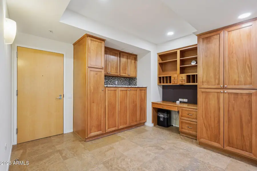 7161 E Rancho Vista Drive #2002, Scottsdale, AZ 85251 - Image #3