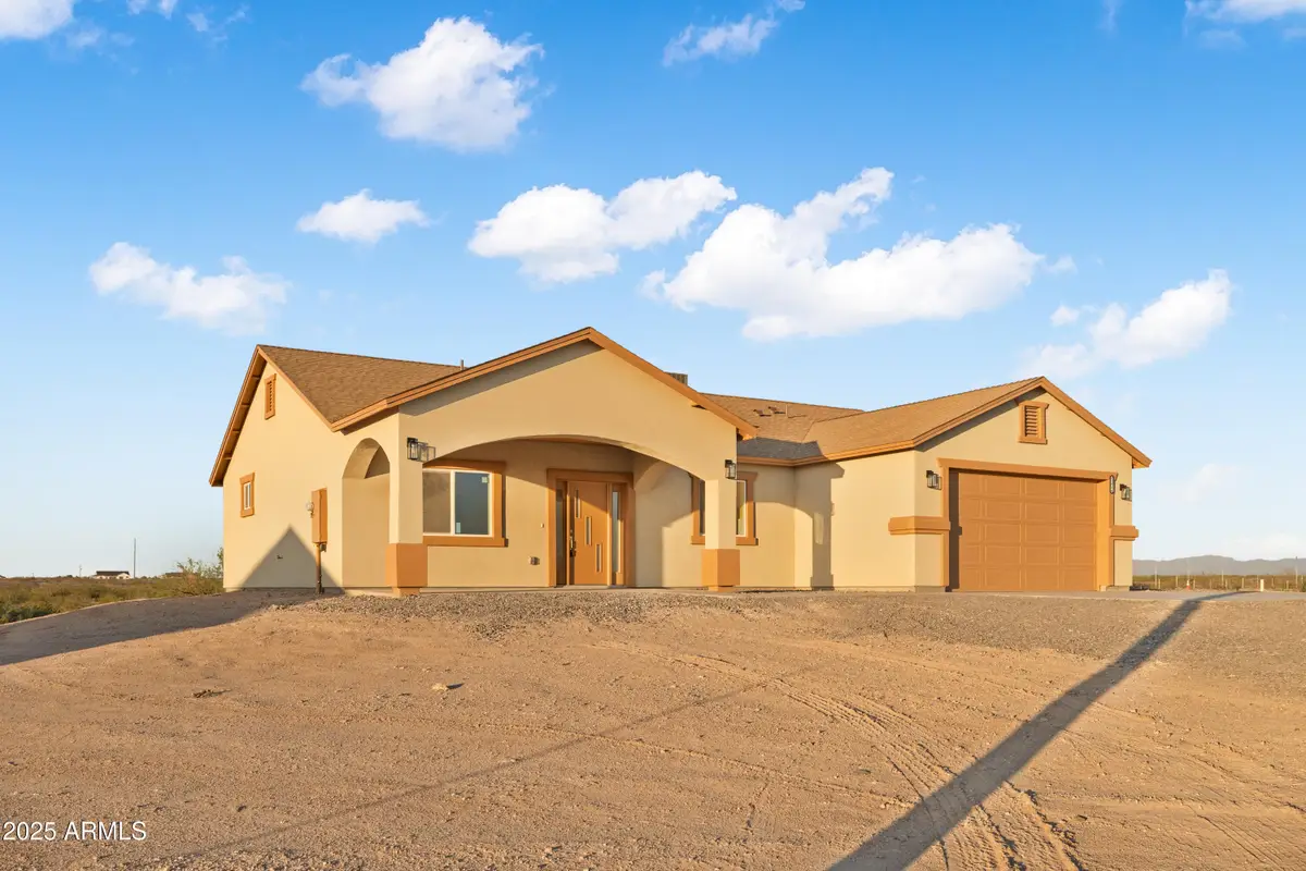 35684 W Chipman Road, Tonopah, AZ 85354 - Image #1