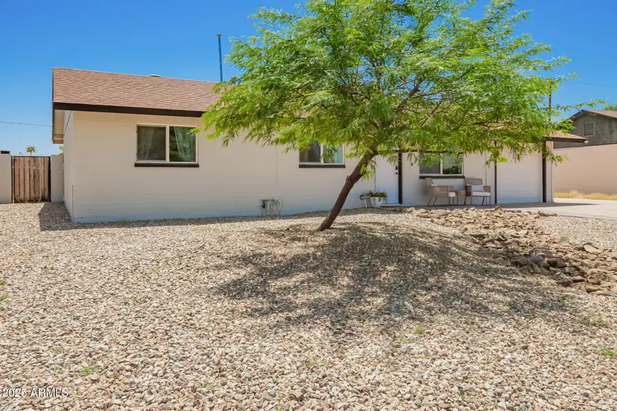 1725 W Oraibi Drive, Phoenix, AZ 85027 - Image #2