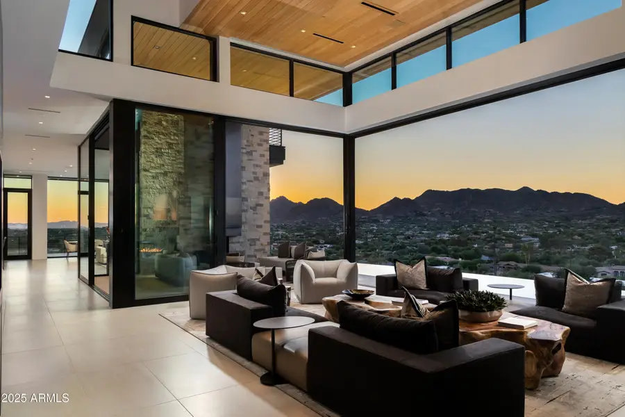 5002 E Valle Vista Way, Paradise Valley, AZ 85253 - Image #2