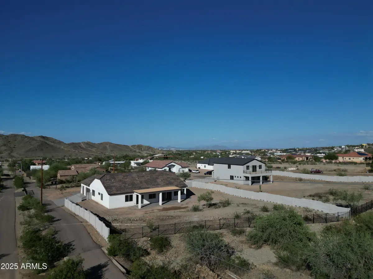 11715 S 39th Avenue, Laveen, AZ 85339 - Image #1