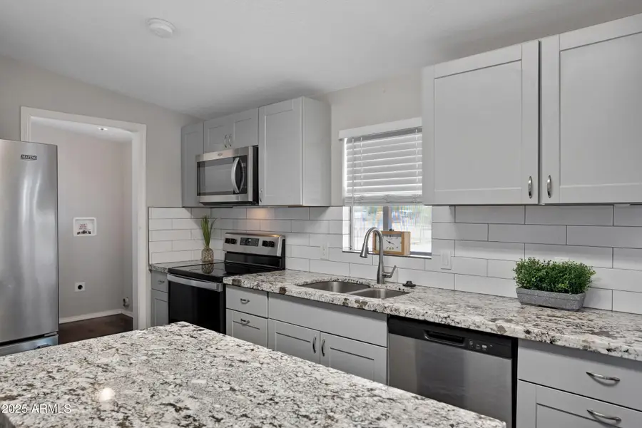 10438 E Bella Lane, North Pinal, AZ 85143 - Image #2