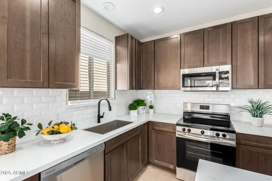 2618 E Fremont Road, Phoenix, AZ 85042 - Image #3