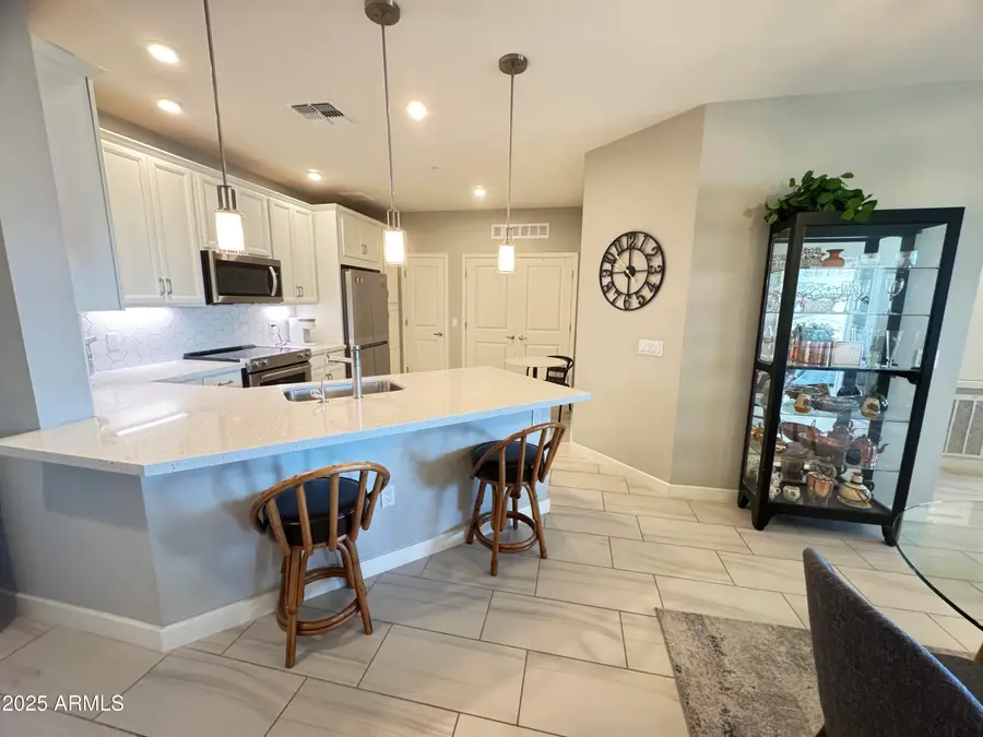 2511 W Queen Creek Road #207, Chandler, AZ 85248 - Image #3