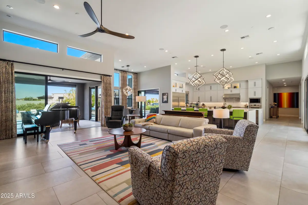 11946 E Cavedale Drive, Scottsdale, AZ 85262 - Image #1