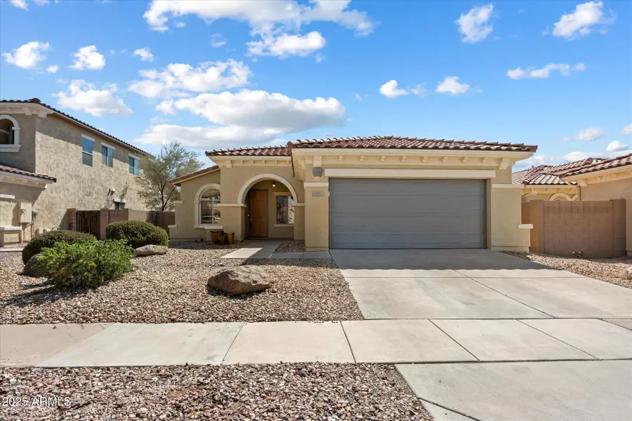 949 E Indian Wells Place, Chandler, AZ 85249 - Image #2