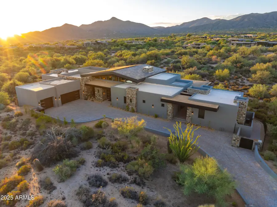 10320 E Filaree Lane, Scottsdale, AZ 85262 - Image #3