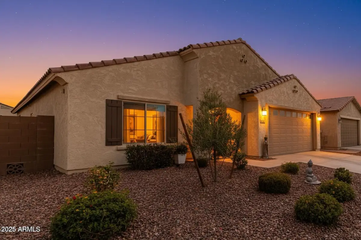 6419 W Sonoma Way, Florence, AZ 85132 - #1