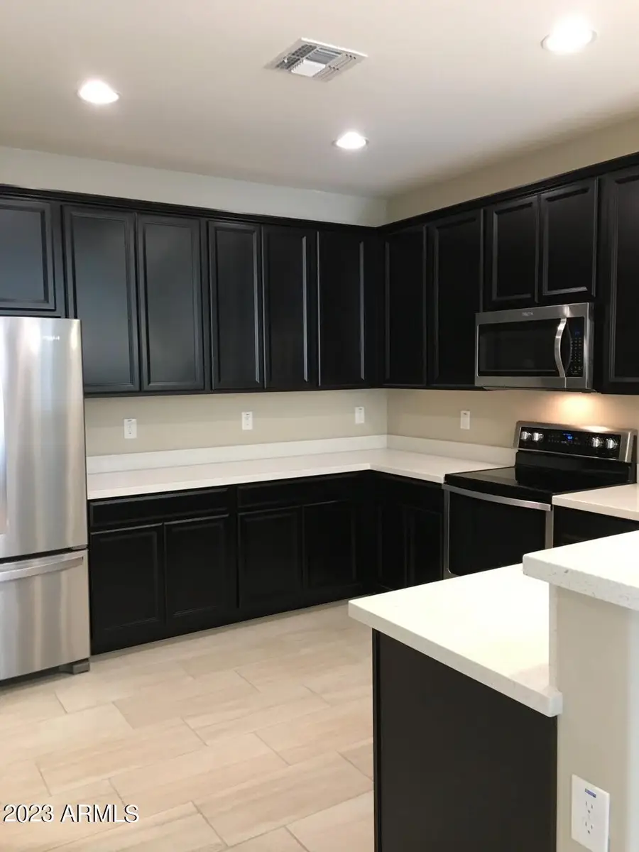 9338 S 34th Drive, Laveen, AZ 85339 - Image #3