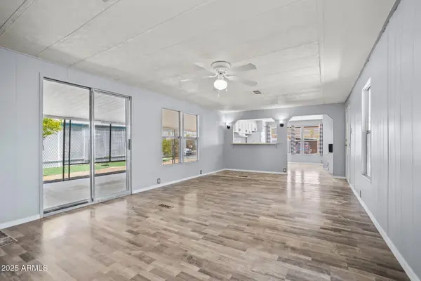 120 N Val Vista Drive #202, Mesa, AZ 85213