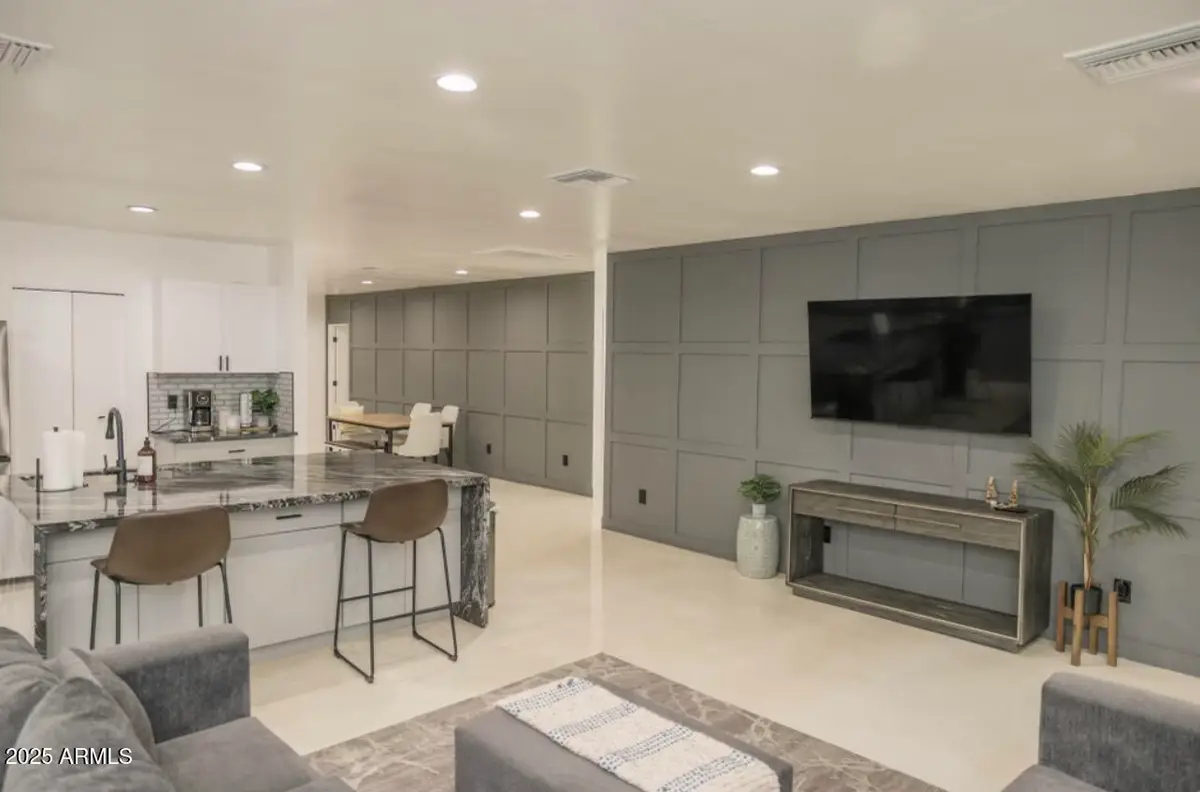 2113 E Harvard Street, Phoenix, AZ 85006 - Image #1