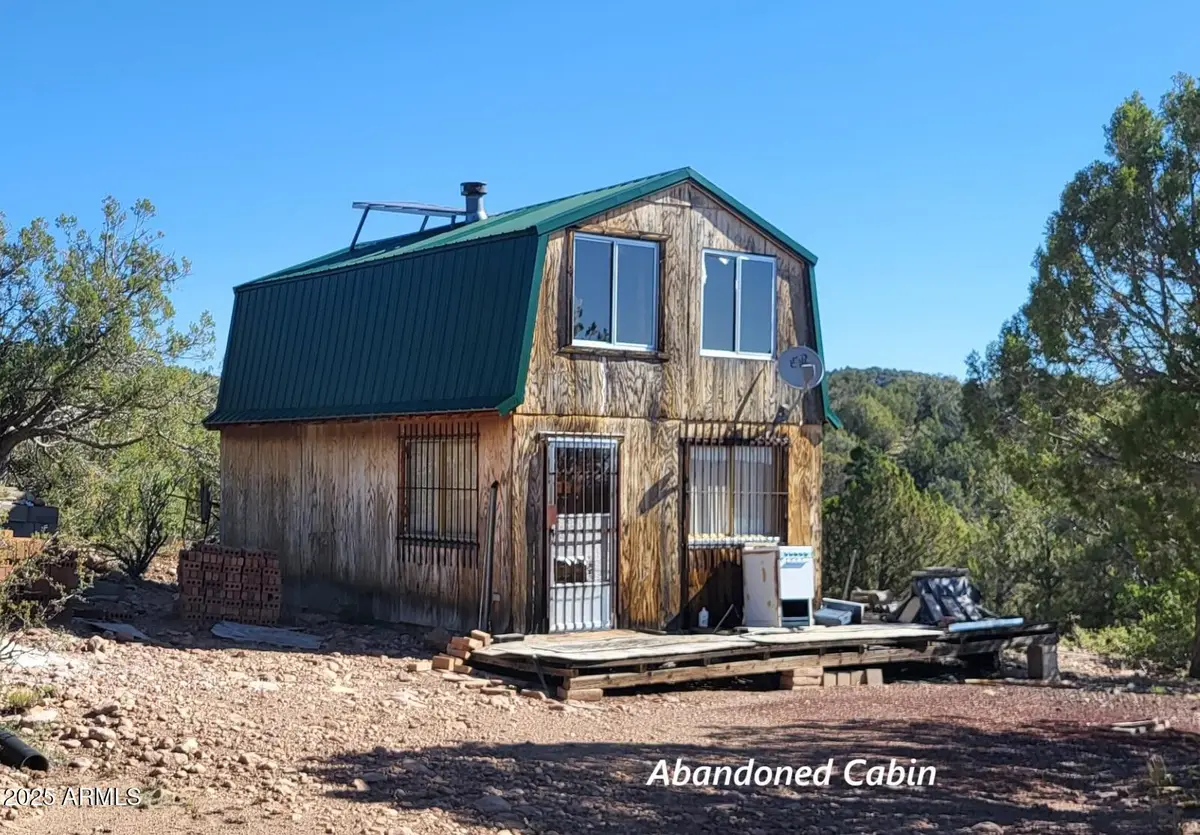 167 N Cattle Drive, Ash Fork, AZ 86046 - Image #1