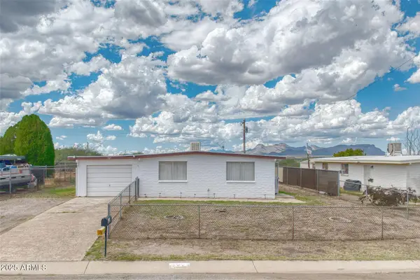 709 N Skyline Drive, Huachuca City, AZ 85616