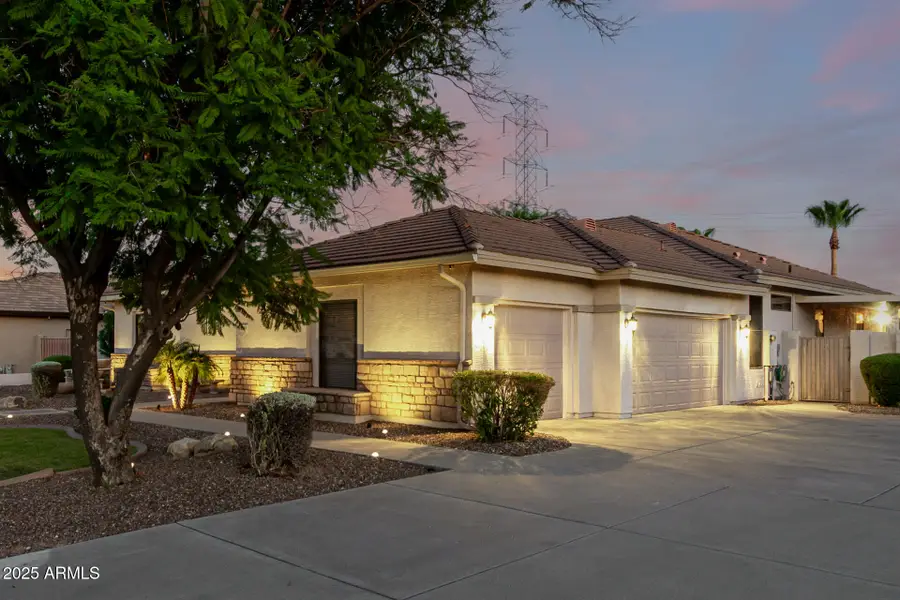 5343 W Whispering Wind Drive, Phoenix, AZ 85310 - Image #2