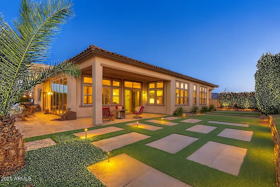 9148 W Parkside Lane, Peoria, AZ 85383 - Image #2