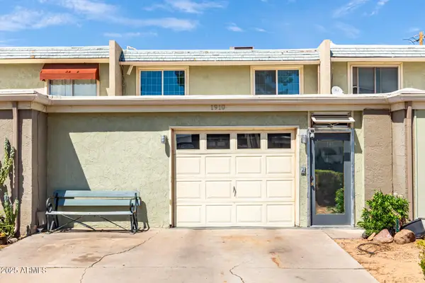 1910 W Belmont Avenue, Phoenix, AZ 85021