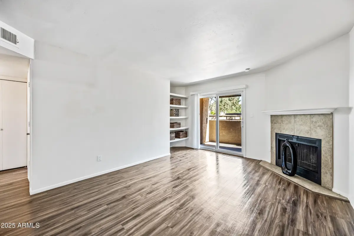 3845 E Greenway Road #108, Phoenix, AZ 85032 - Image #1