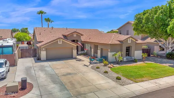 7965 W Robin Lane, Peoria, AZ 85383