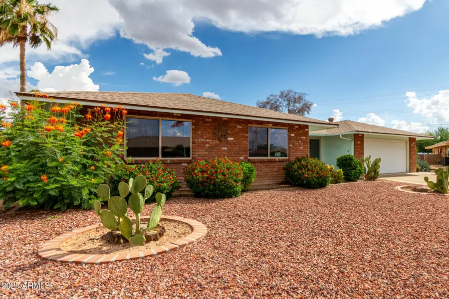 11049 W Crestbrook Drive, Sun City, AZ 85351 - Image #3