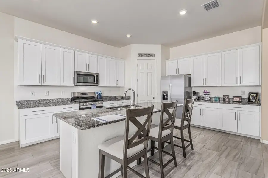 24016 N 165th Avenue, Surprise, AZ 85387 - Image #2