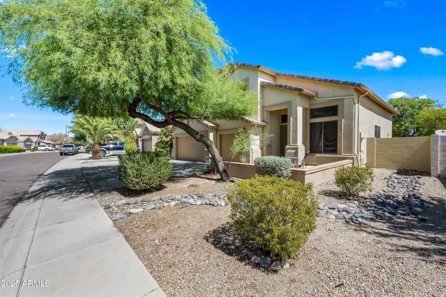 13130 W Jacobson Drive, Litchfield Park, AZ 85340 - Image #2