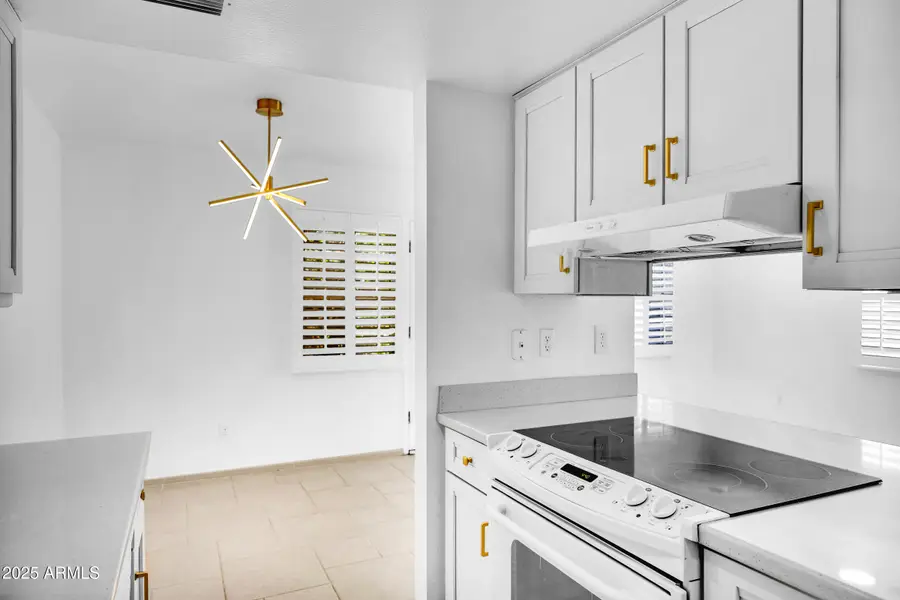 8017 E Glenrosa Avenue, Scottsdale, AZ 85251 - Image #2