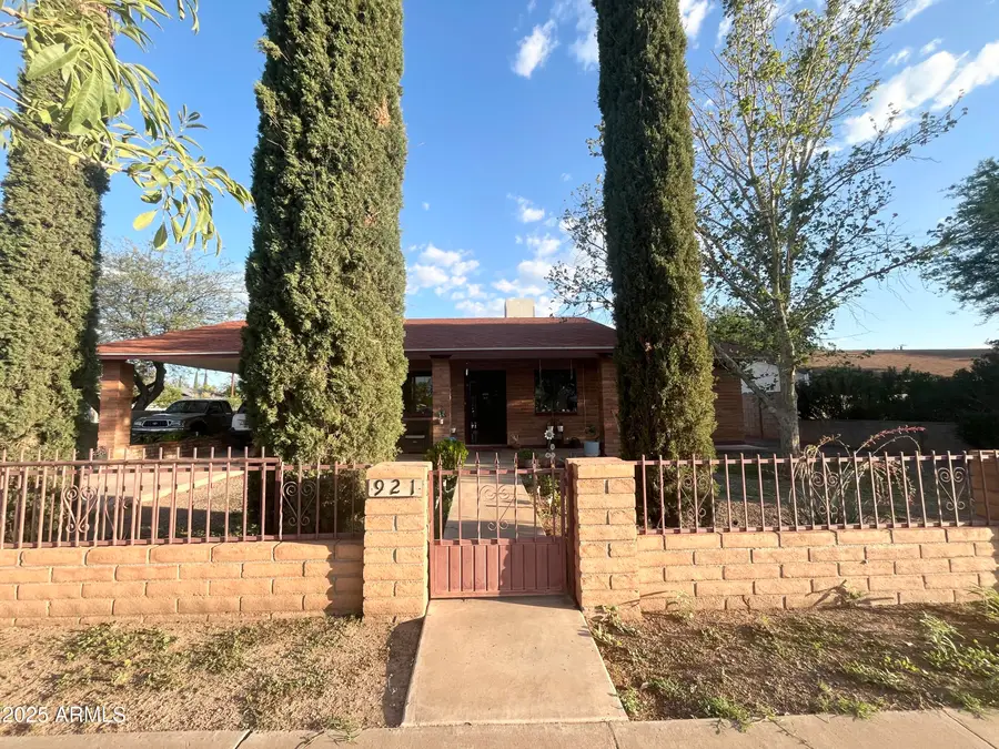 921 E 20th Street, Douglas, AZ 85607 - Image #2