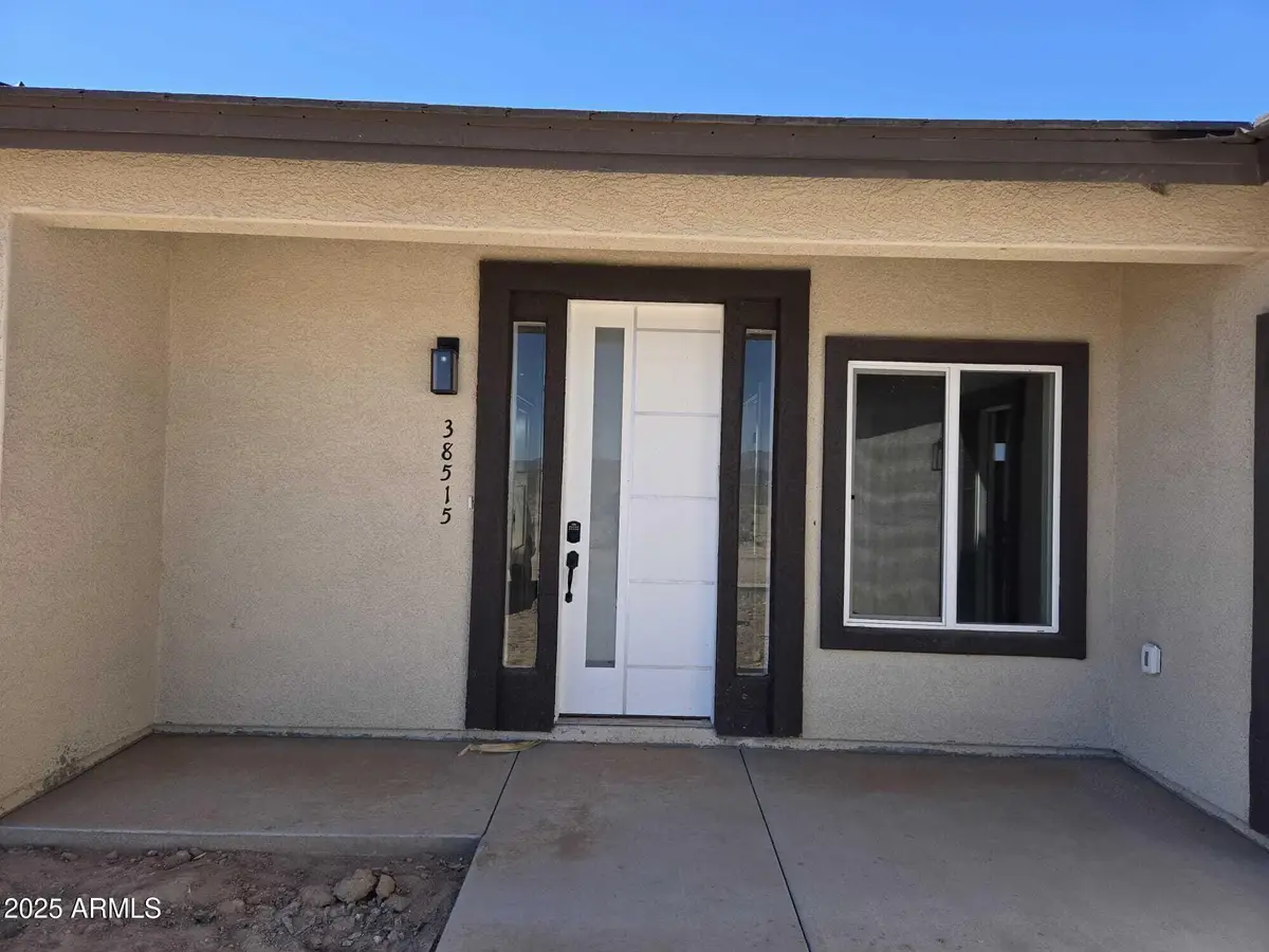 38515 W Montebello Avenue, Tonopah, AZ 85354 - Image #1