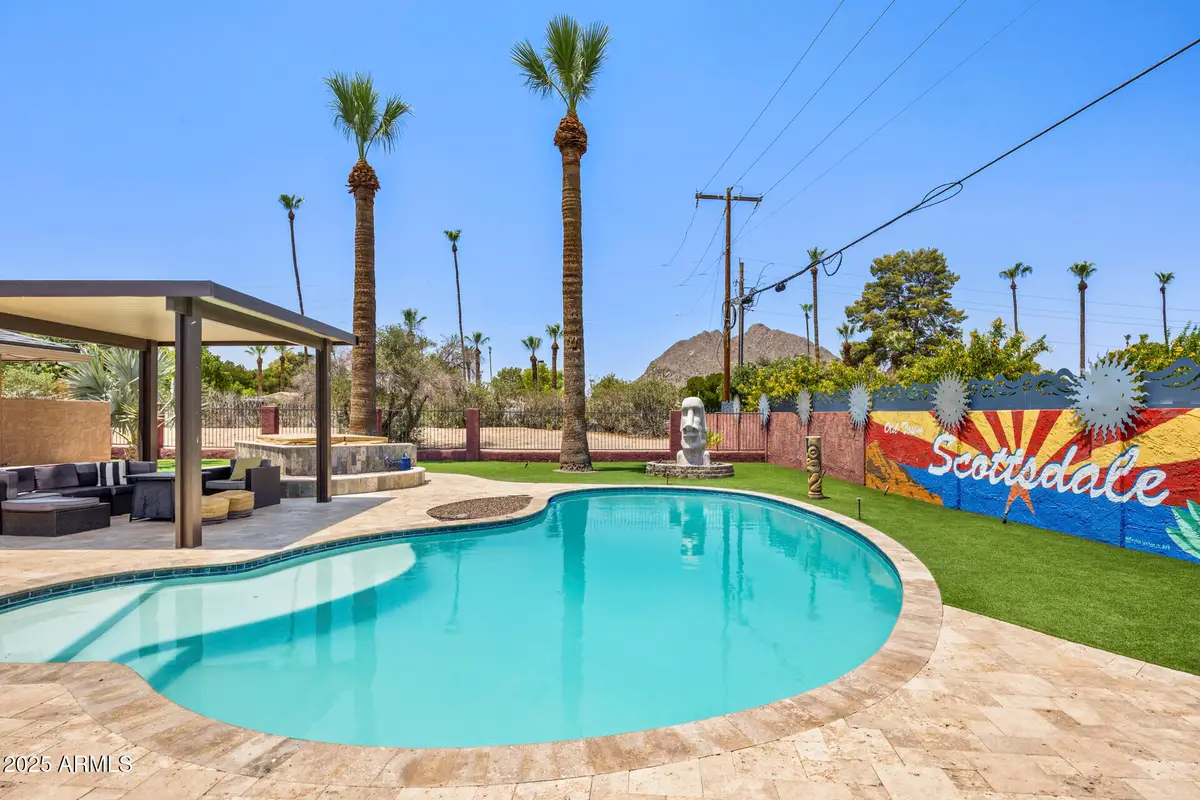 6802 E Paradise Parkway, Scottsdale, AZ 85251 - Image #1