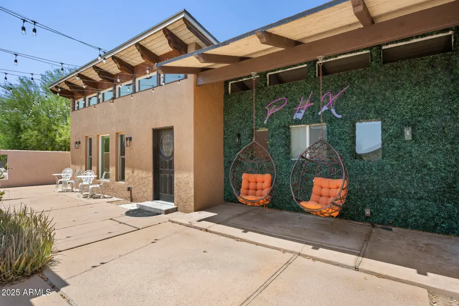 6802 E Paradise Parkway, Scottsdale, AZ 85251 - Image #2