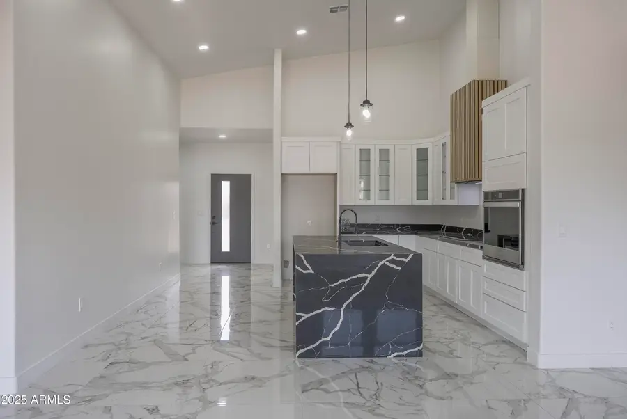 11752 W Benito Drive, Arizona City, AZ 85123 - Image #2