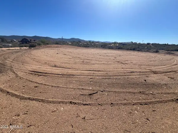 8455 W Flint Drive, Kirkland, AZ 86332