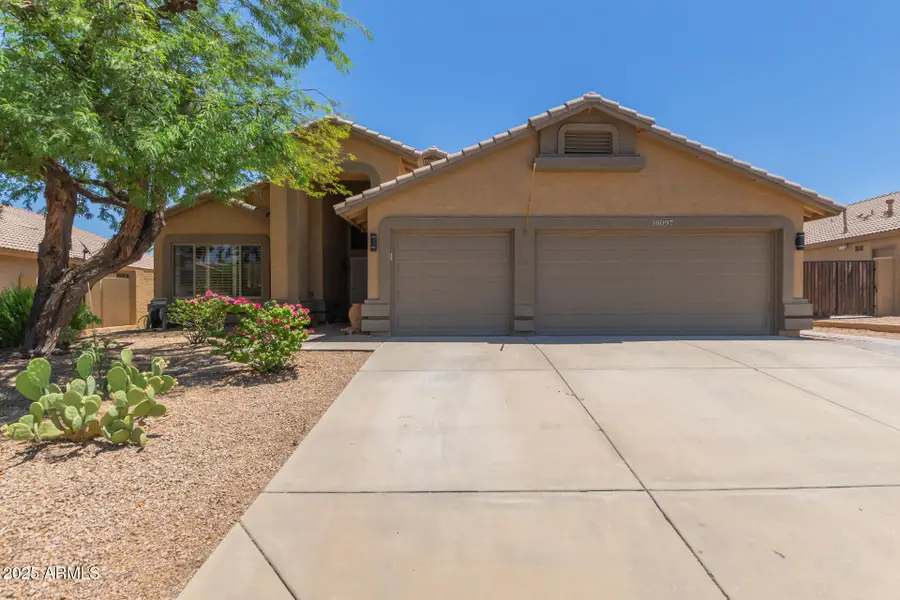 18097 W Santa Alberta Lane, Goodyear, AZ 85338 - Image #2