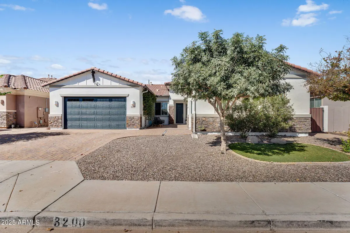 3200 S Pinnacle Drive, Chandler, AZ 85286 - Image #1