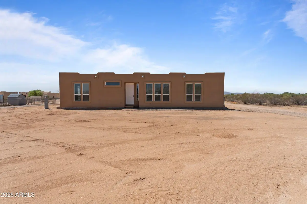 20909 W Bradley Road, Wittmann, AZ 85361 - Image #1