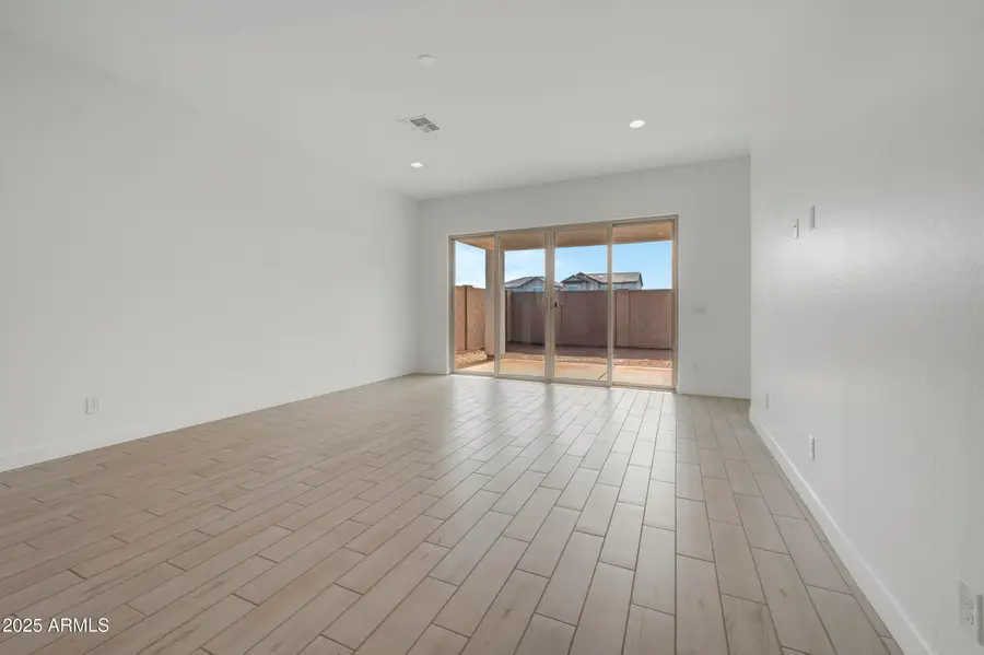 2391 E Amfissa Drive, San Tan Valley, AZ 85140 - #3