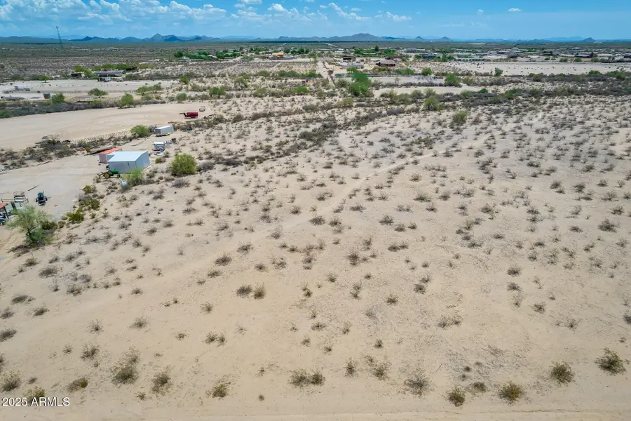 35915 N 218th Avenue, Wittmann, AZ 85361 - Image #2
