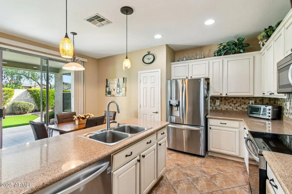 2533 W Kit Carson Trail, Anthem, AZ 85086 - Image #1