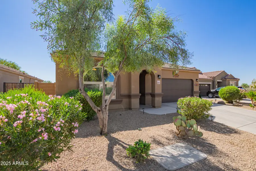 42057 W Manderas Lane, Maricopa, AZ 85138 - Image #3