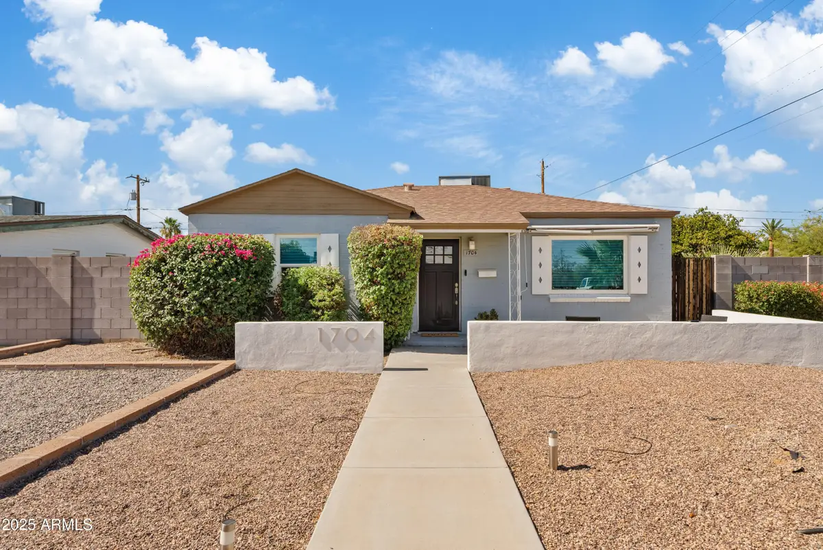 1704 W Roma Avenue, Phoenix, AZ 85015 - Image #1