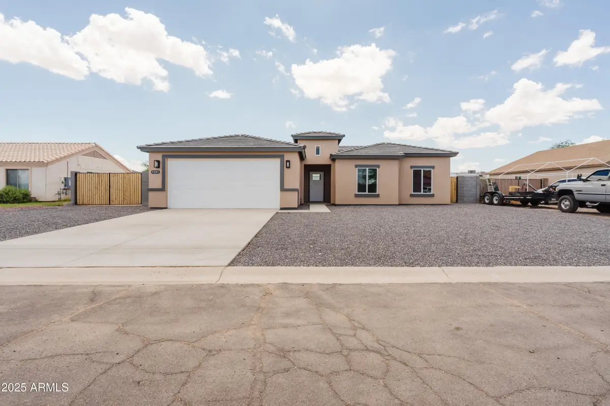 9893 W Sunbird Drive, Arizona City, AZ 85123 - Image #1