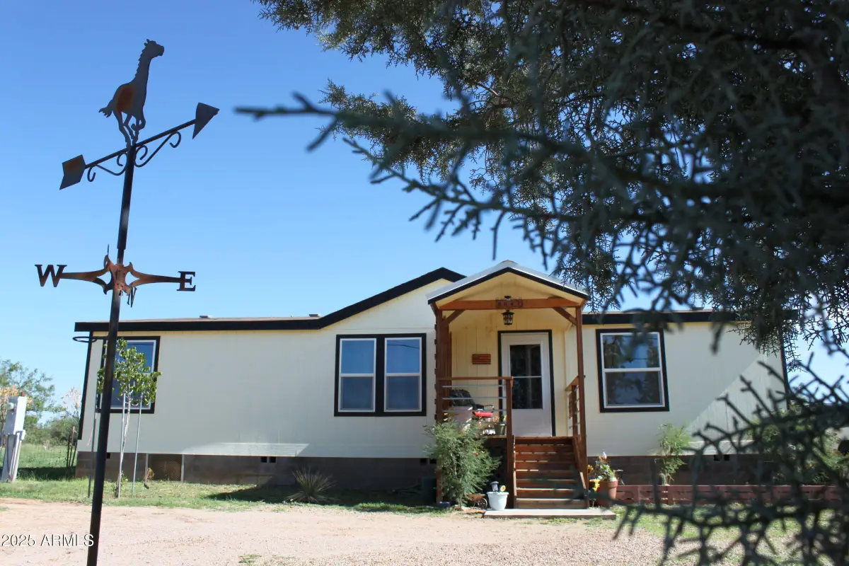 9647 E Joy Avenue, Miracle Valley, AZ 85615 - Image #1