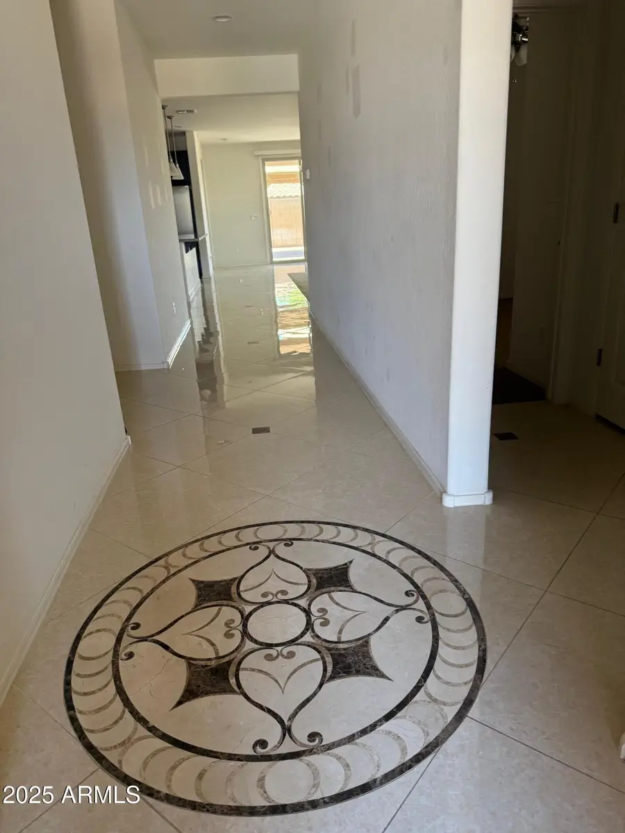 10915 E Calypso Avenue, Mesa, AZ 85208 - Image #3