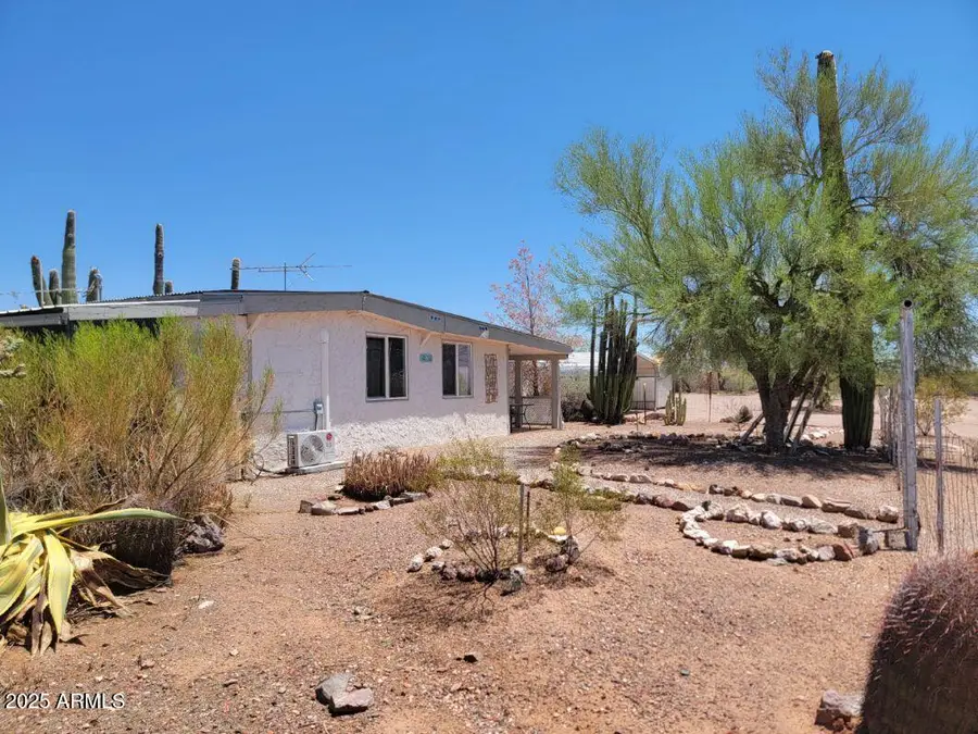 25712 W Steinbeck Drive, Morristown, AZ 85342 - Image #2