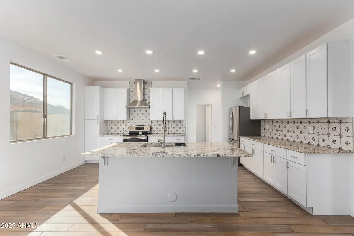 16189 N 137th Drive, Surprise, AZ 85374 - Image #1