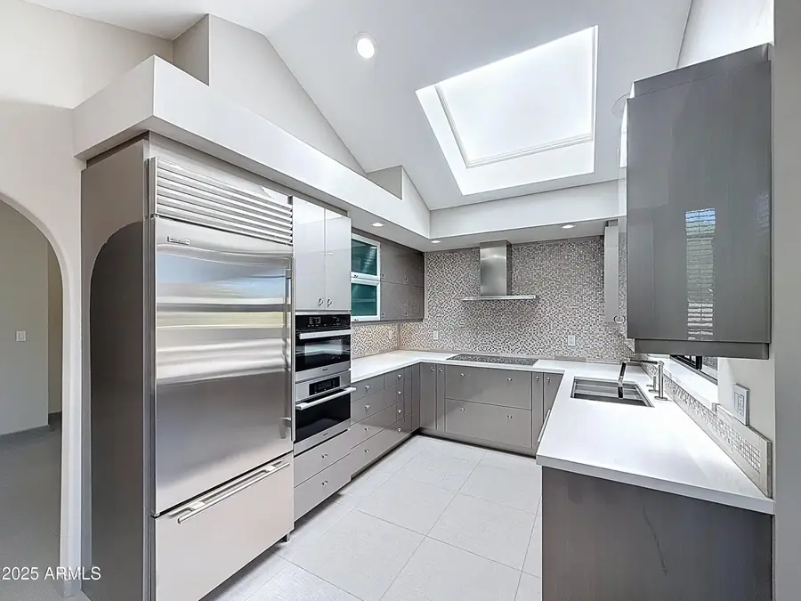 25150 N Windy Walk Drive #13, Scottsdale, AZ 85255 - Image #3